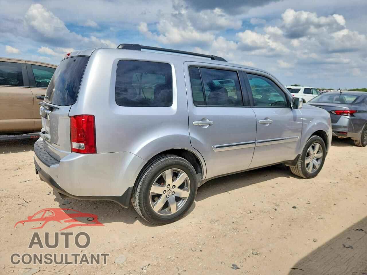 HONDA PILOT 2014 - 5FNYF3H99EB002084