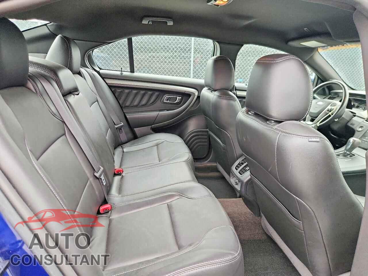 FORD TAURUS 2013 - 1FAHP2E83DG161132