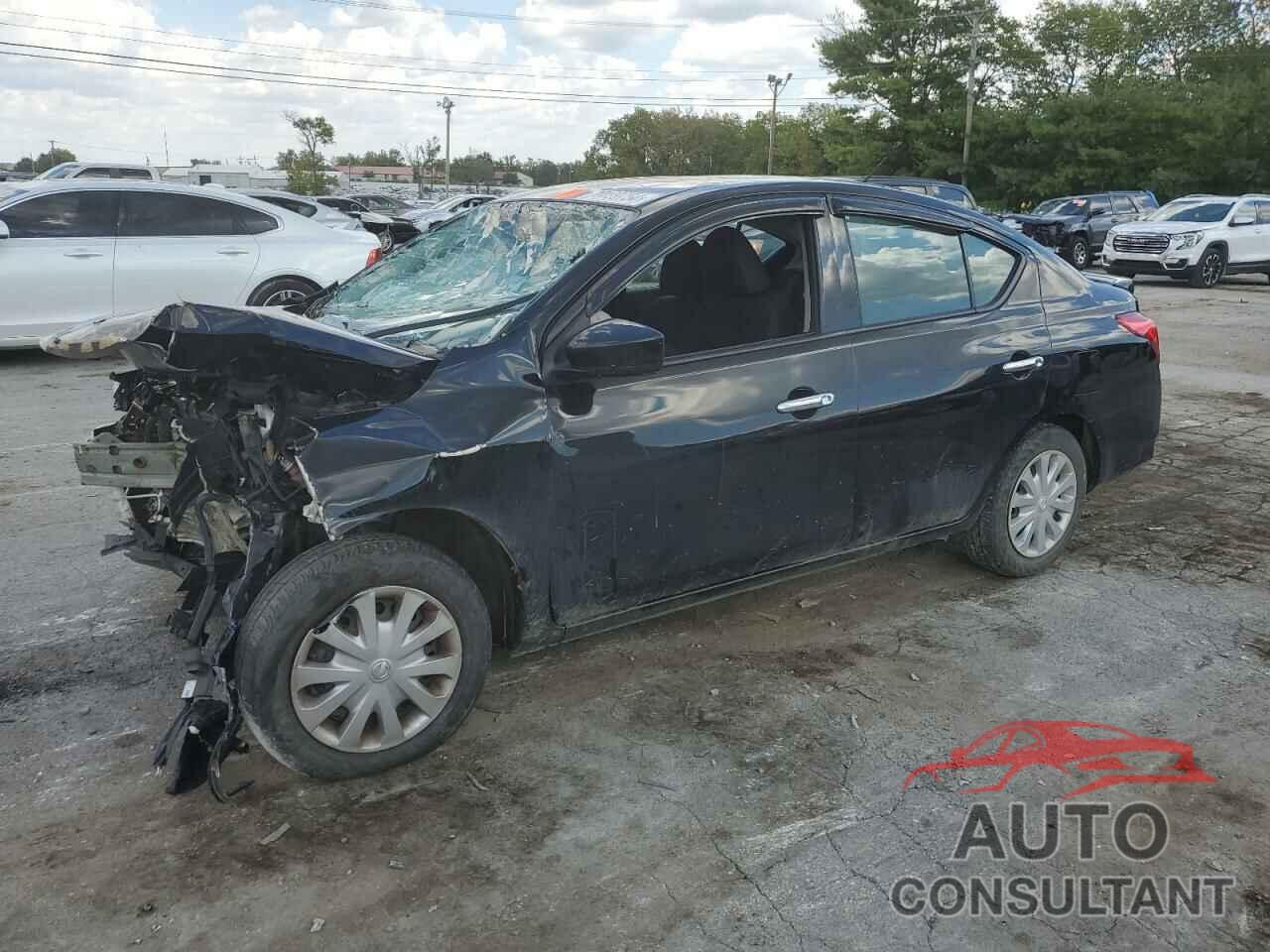 NISSAN VERSA 2018 - 3N1CN7AP3JL802682