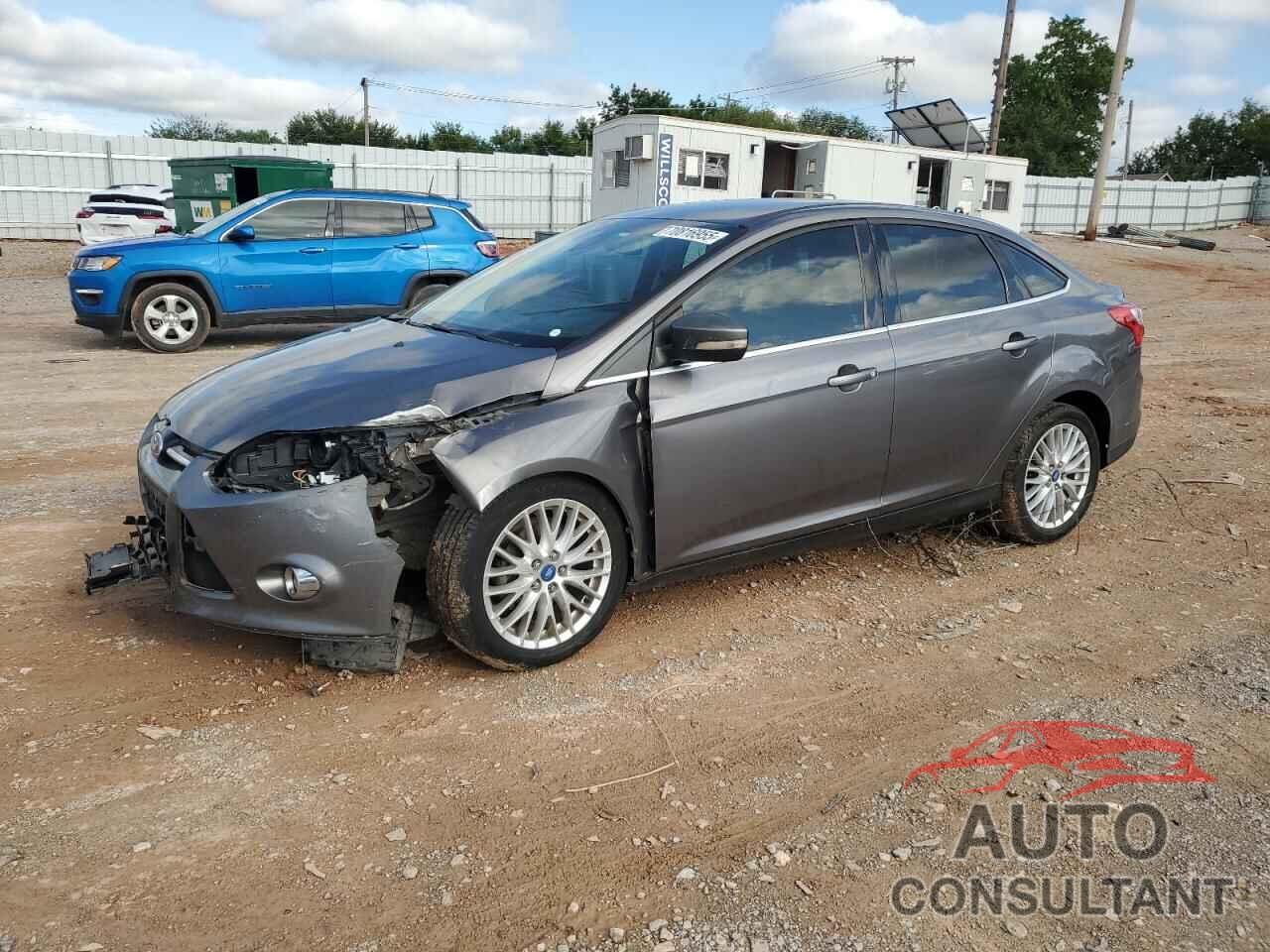 FORD FOCUS 2012 - 1FAHP3H22CL154370