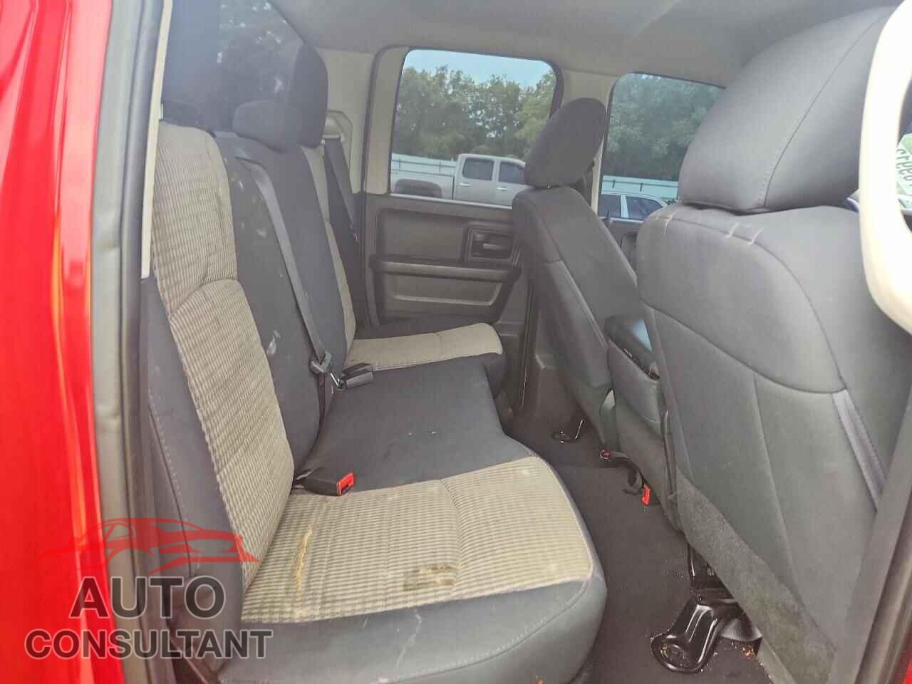 DODGE RAM 1500 2012 - 1C6RD6FT3CS221821