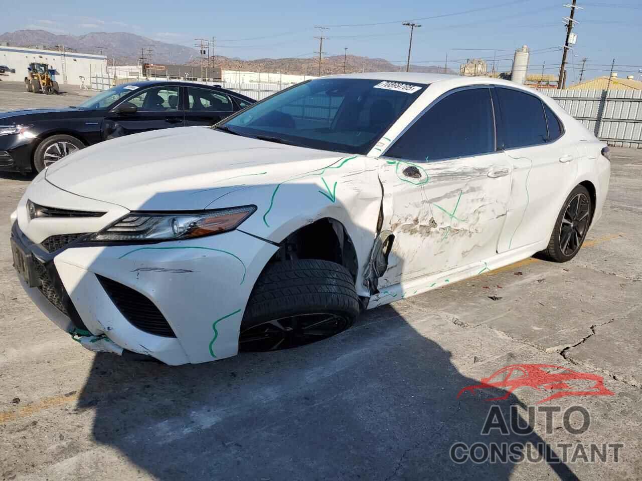 TOYOTA CAMRY 2019 - 4T1B61HK8KU801513