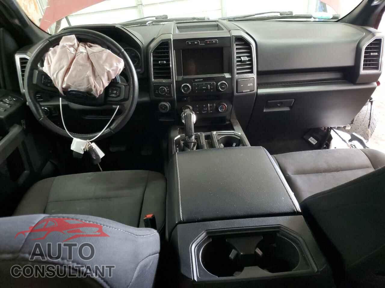 FORD F-150 2018 - 1FTEW1E59JFD01461