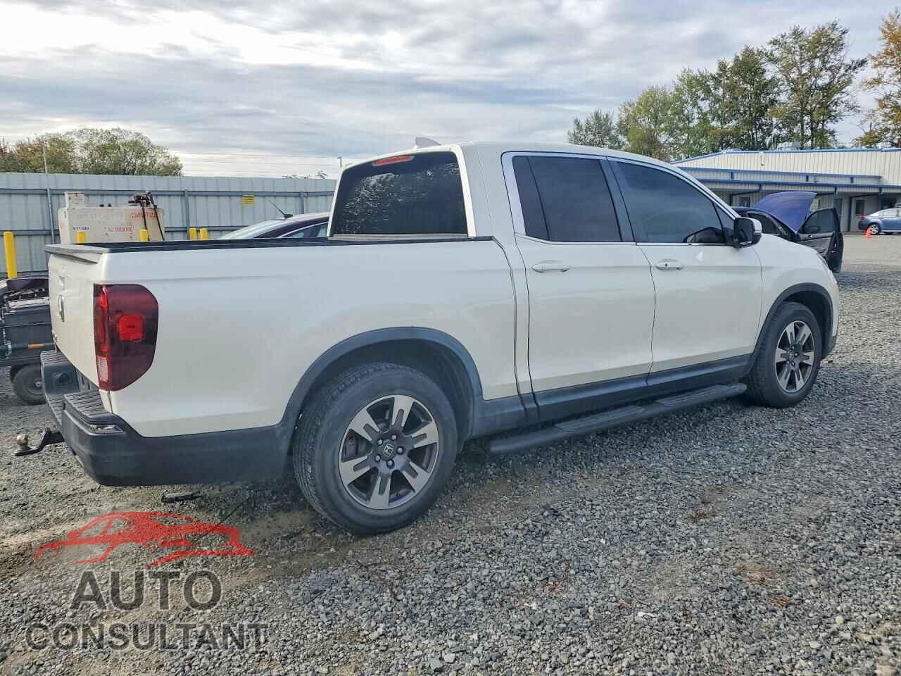 HONDA RIDGELINE 2017 - 5FPYK2F52HB010853