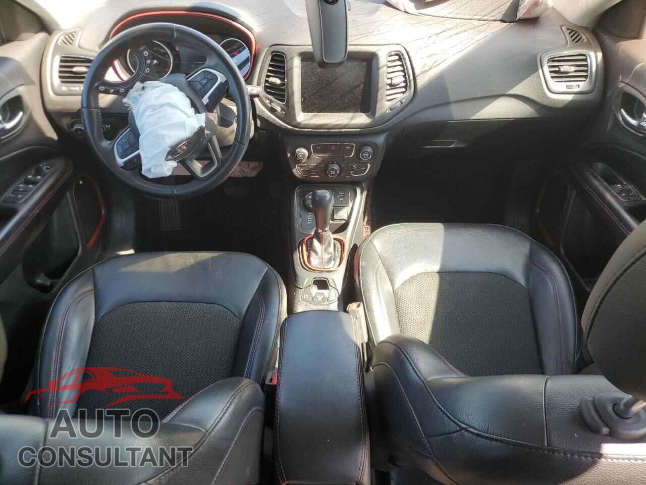 JEEP COMPASS 2019 - 3C4NJDDB1KT766623