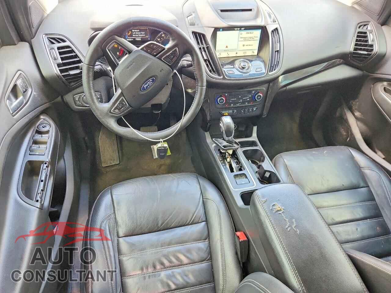 FORD ESCAPE 2018 - 1FMCU9J96JUA89338