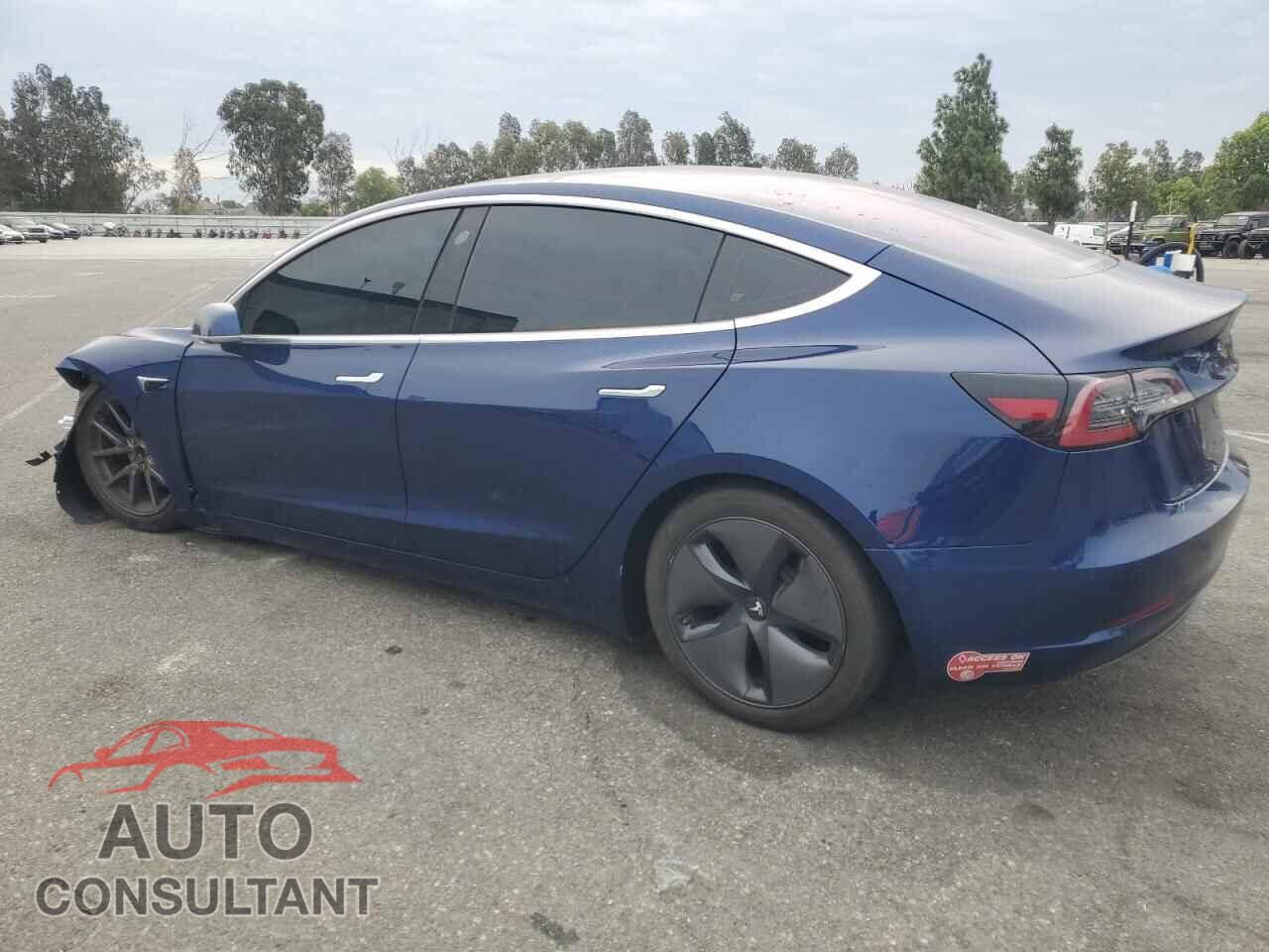 TESLA MODEL 3 2018 - 5YJ3E1EA1JF003028