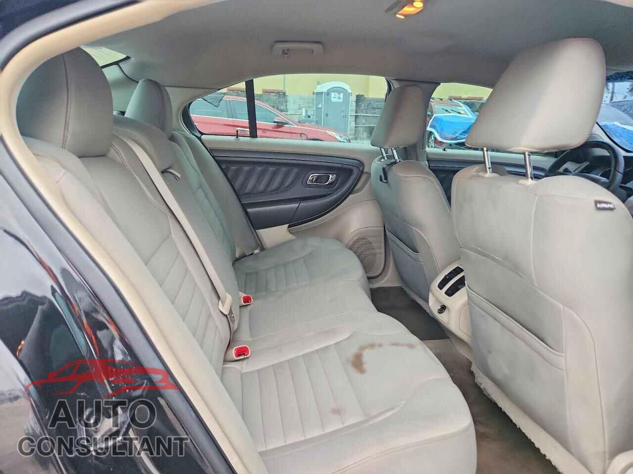 FORD TAURUS 2011 - 1FAHP2DW8BG166761