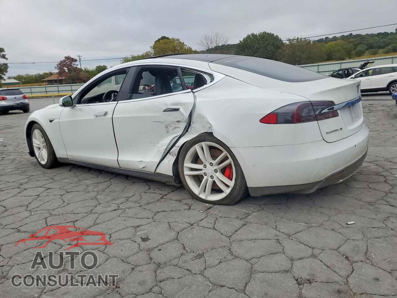 TESLA MODEL S 2016 - 5YJSA1E2XGF128909