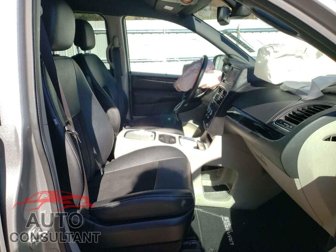 DODGE GRAND CARA 2019 - 2C4RDGCG2KR618345