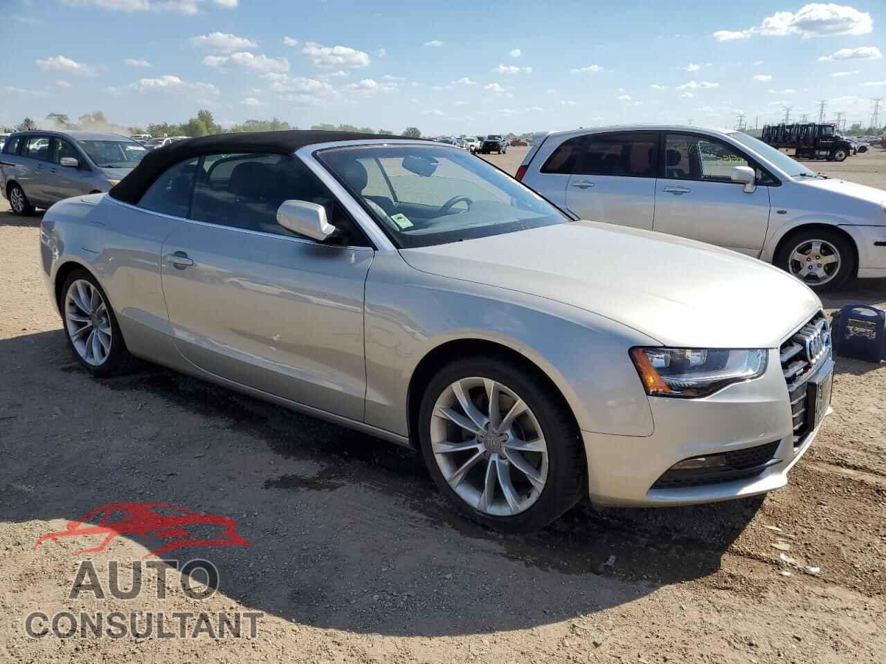 AUDI A5 2013 - WAUCFAFH0DN005977