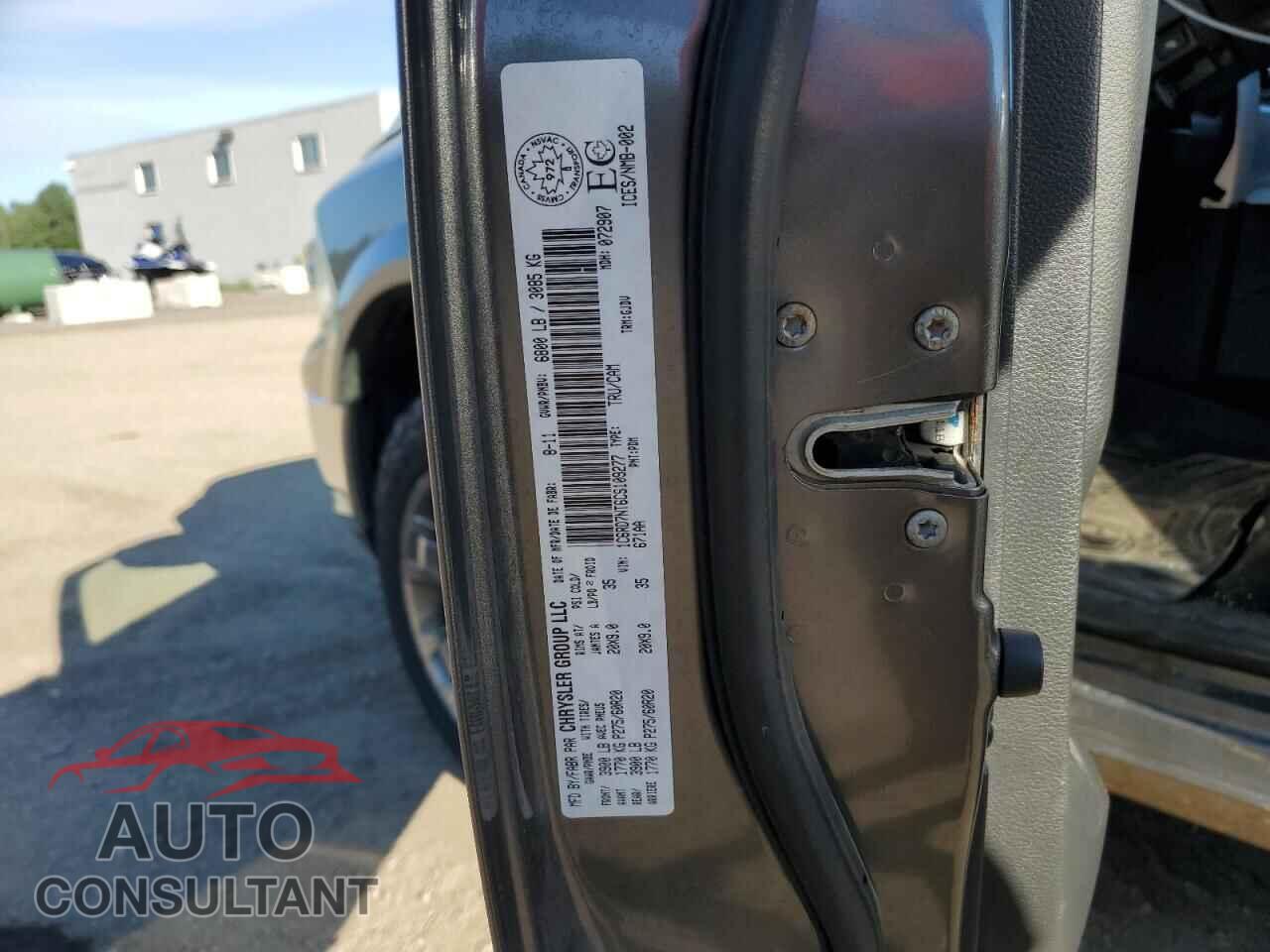 DODGE RAM 1500 2012 - 1C6RD7NT6CS109277