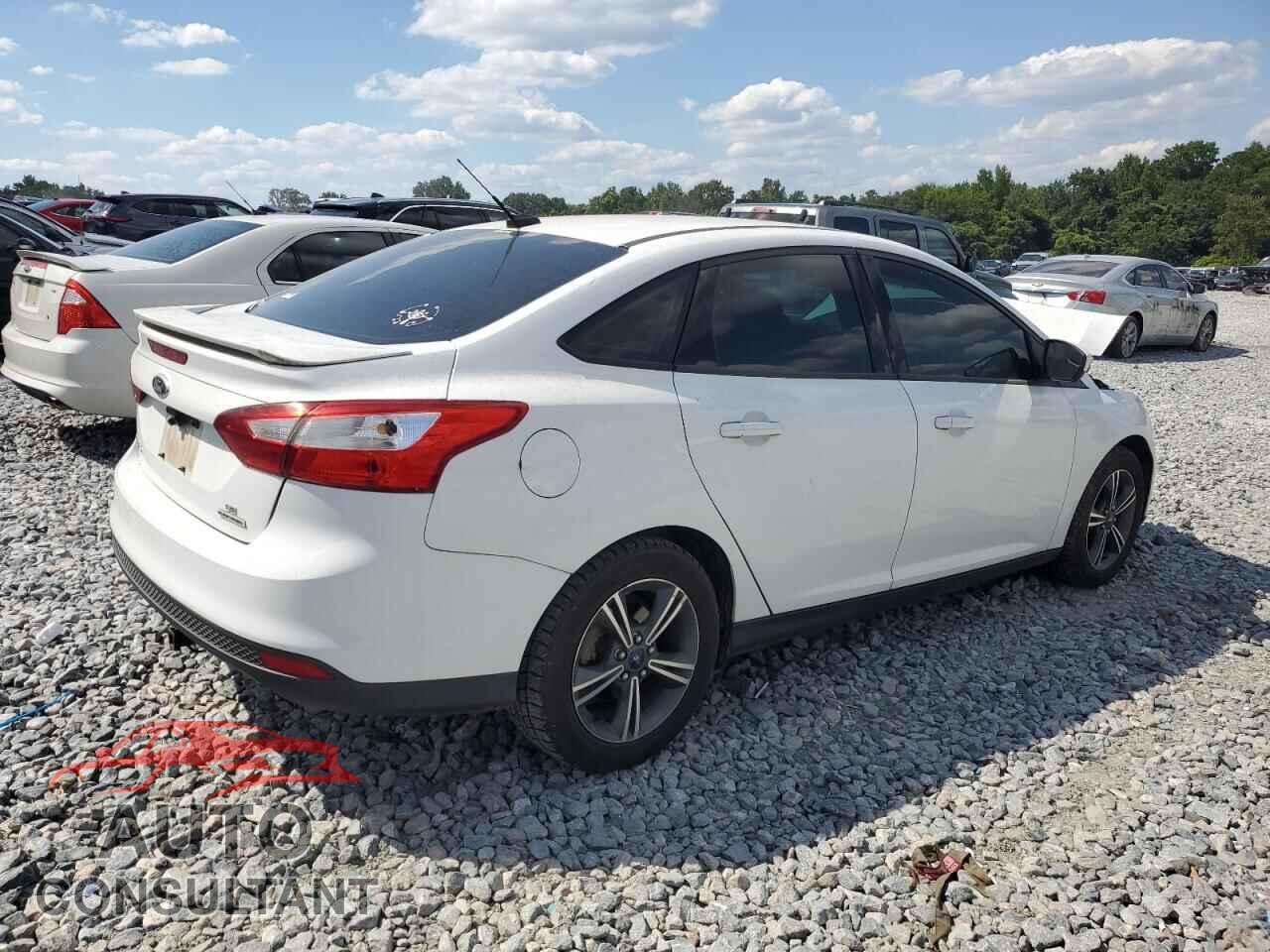FORD FOCUS 2012 - 1FAHP3F2XCL402450