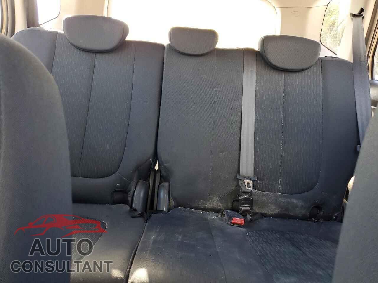 KIA RONDO 2010 - KNAHG8A86A7310113