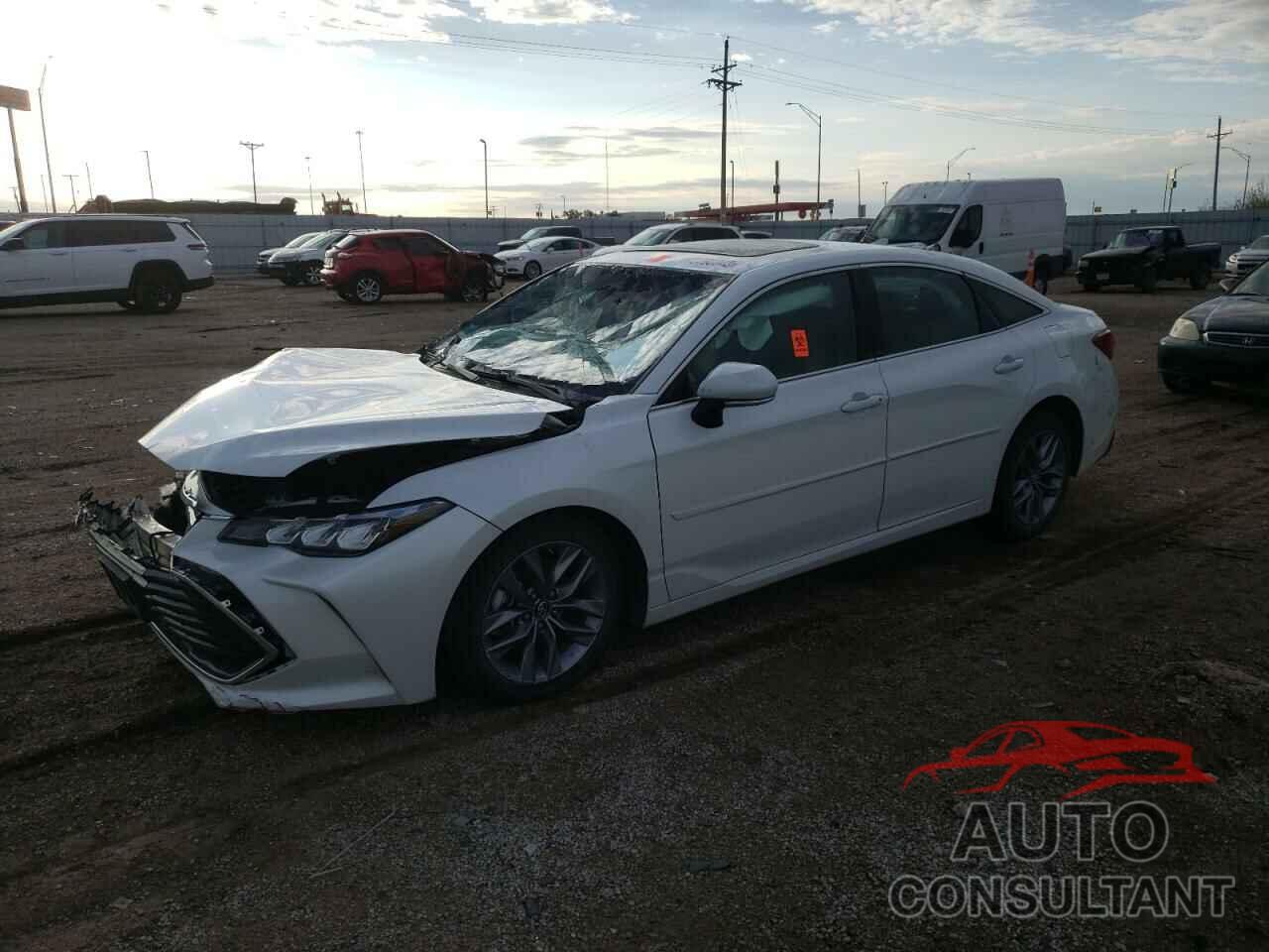TOYOTA AVALON 2019 - 4T1BZ1FB2KU030492