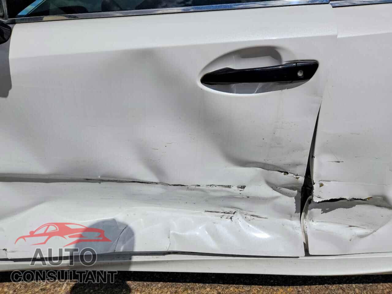 LEXUS IS 2015 - JTHCF1D24F5020971