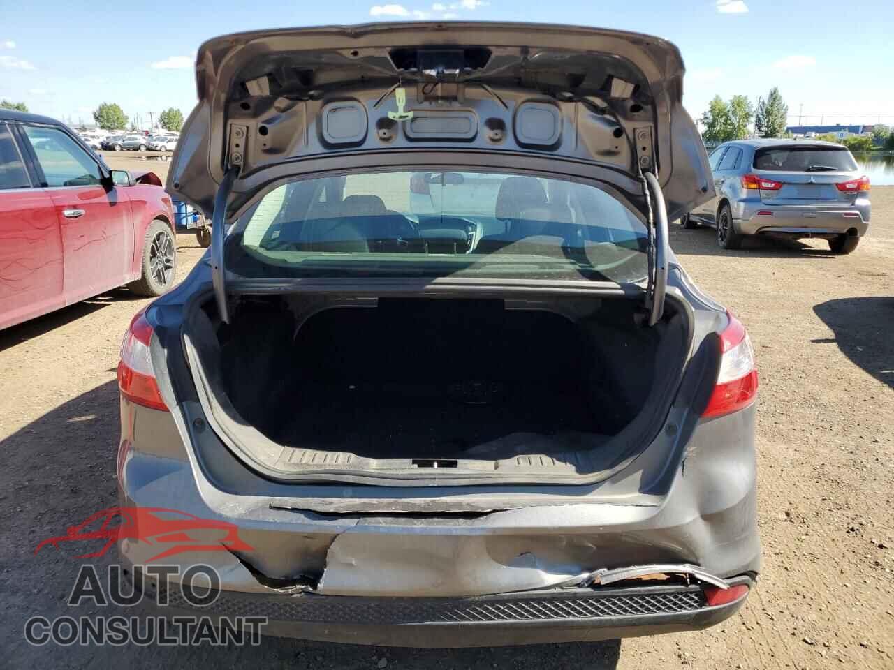 FORD FOCUS 2014 - 1FADP3F21EL140934