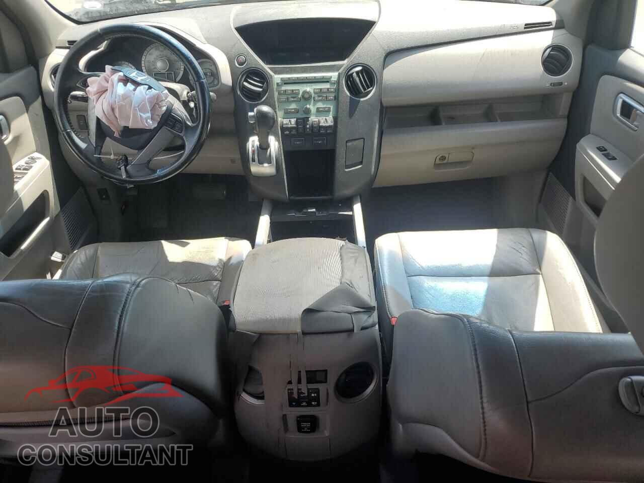 HONDA PILOT 2011 - 5FNYF3H59BB002983