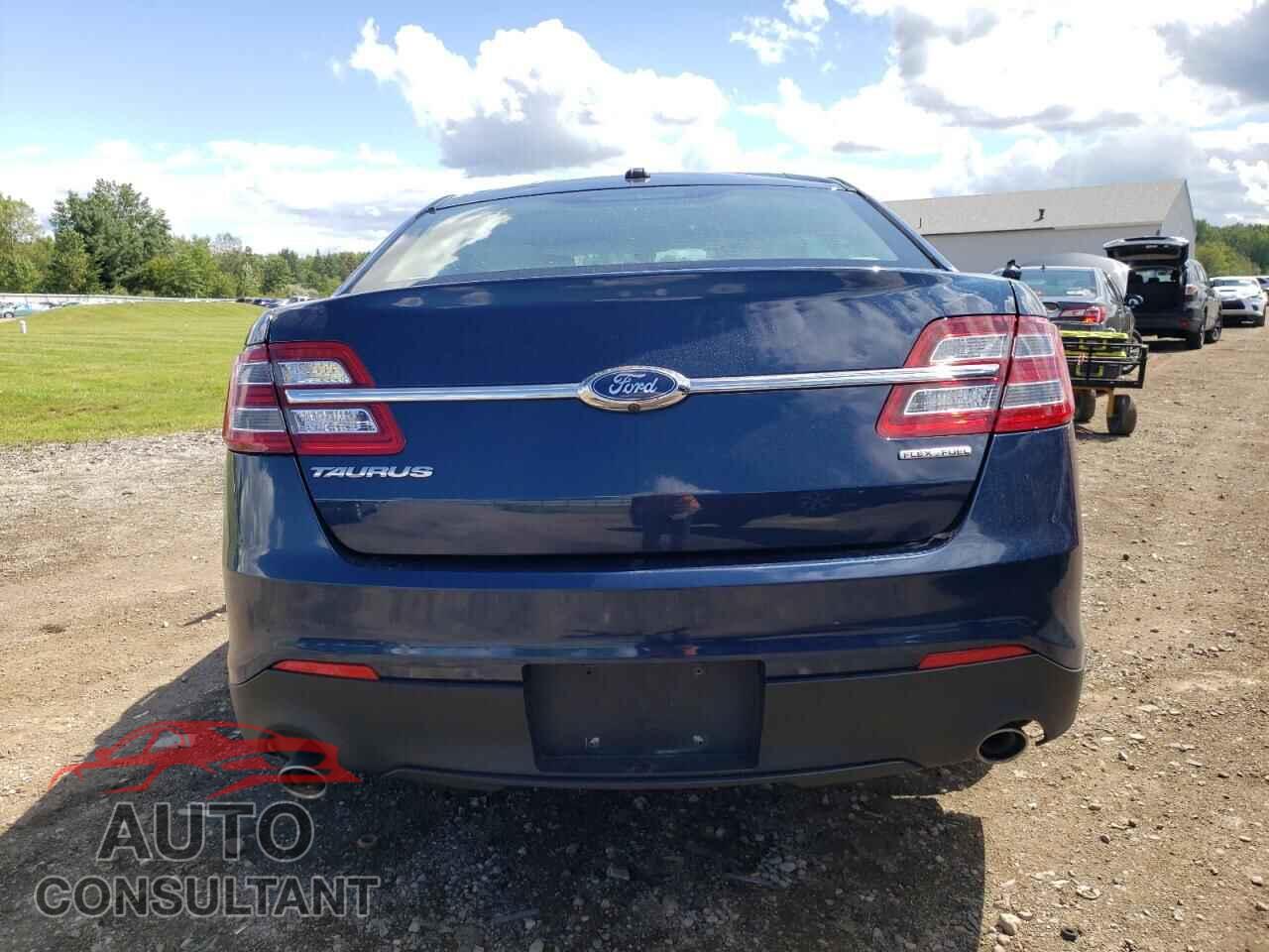 FORD TAURUS 2017 - 1FAHP2D89HG145198