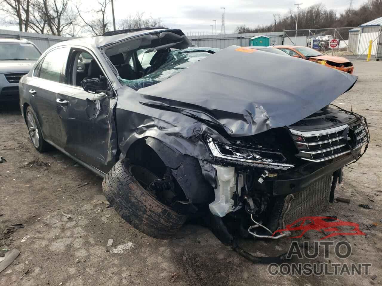 VOLKSWAGEN PASSAT 2018 - 1VWBA7A33JC002166