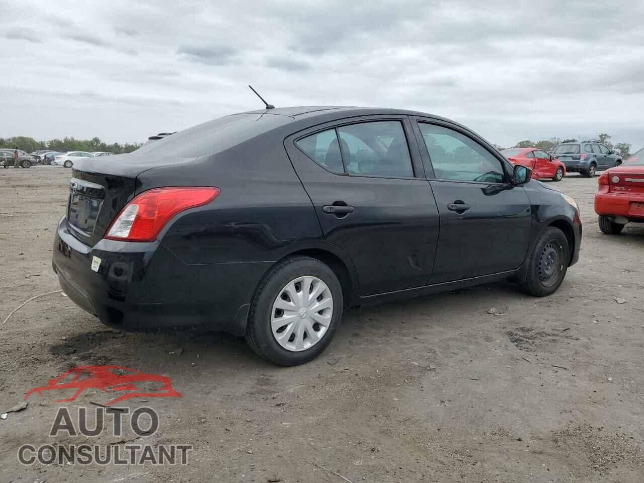 NISSAN VERSA 2019 - 3N1CN7AP3KL808533