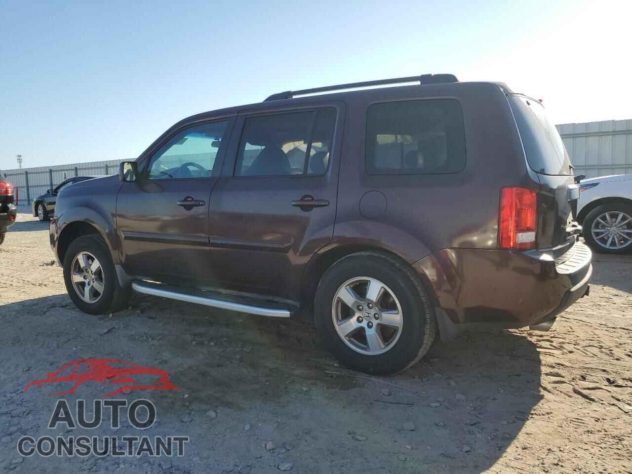 HONDA PILOT 2011 - 5FNYF3H52BB047053