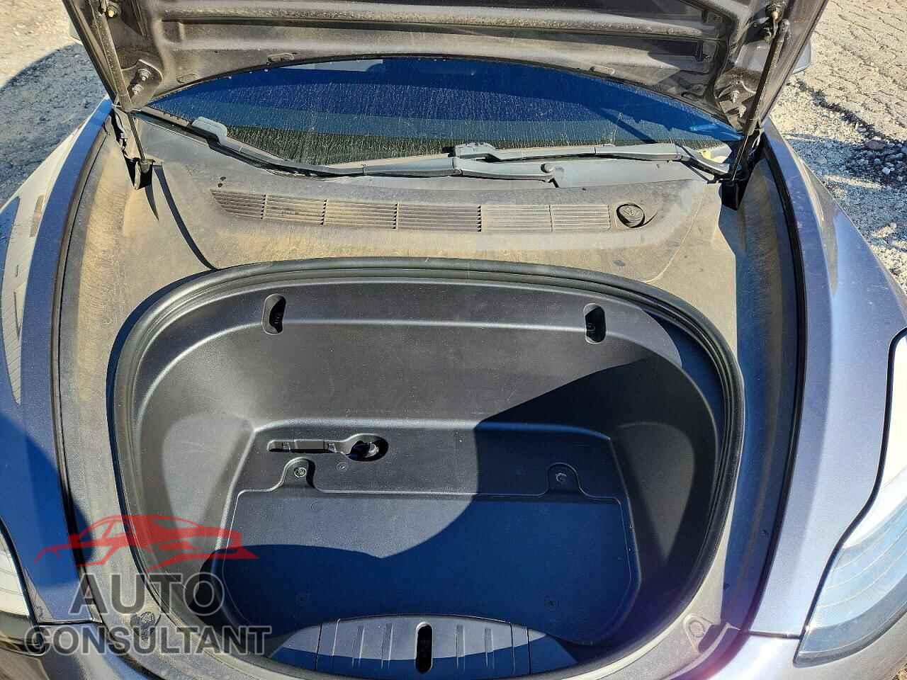 TESLA MODEL 3 2020 - 5YJ3E1EA4LF740940