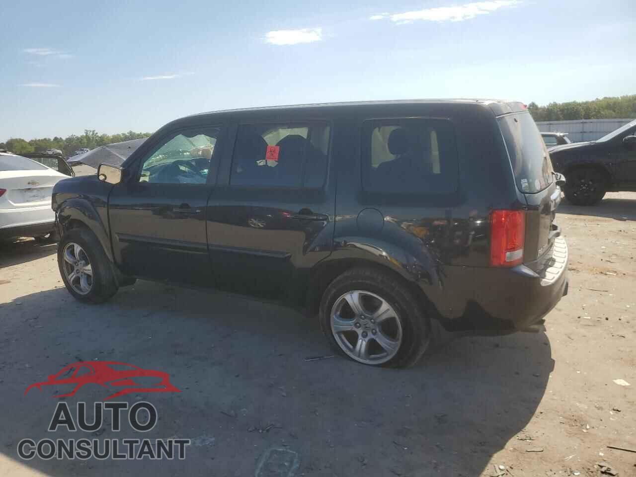 HONDA PILOT 2013 - 5FNYF4H49DB031979