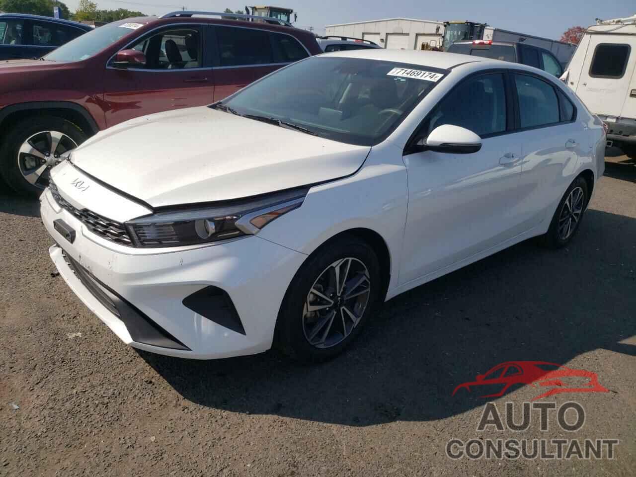 KIA FORTE 2023 - 3KPF24AD0PE516034