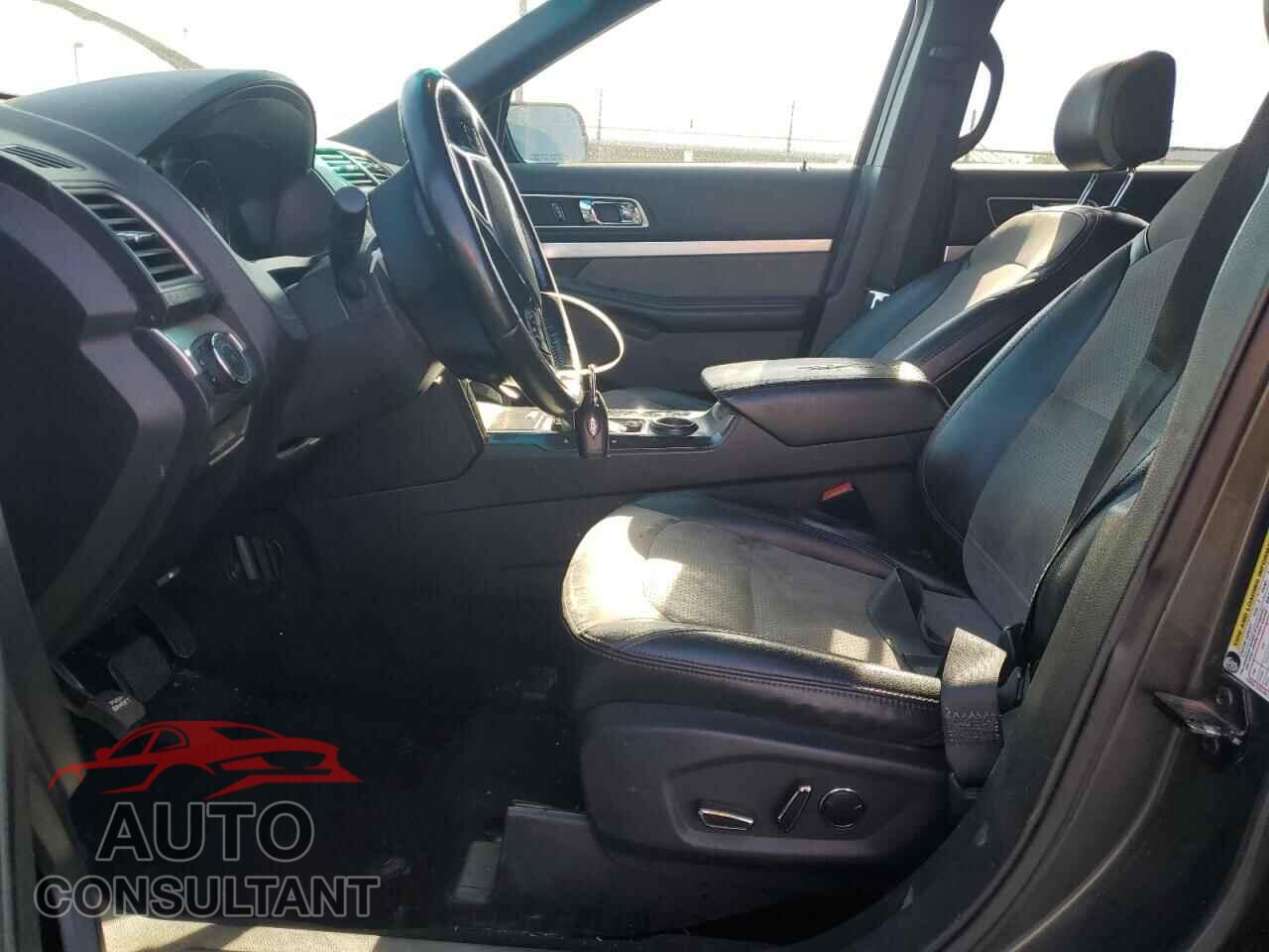 FORD EXPLORER 2017 - 1FM5K7D80HGA12785