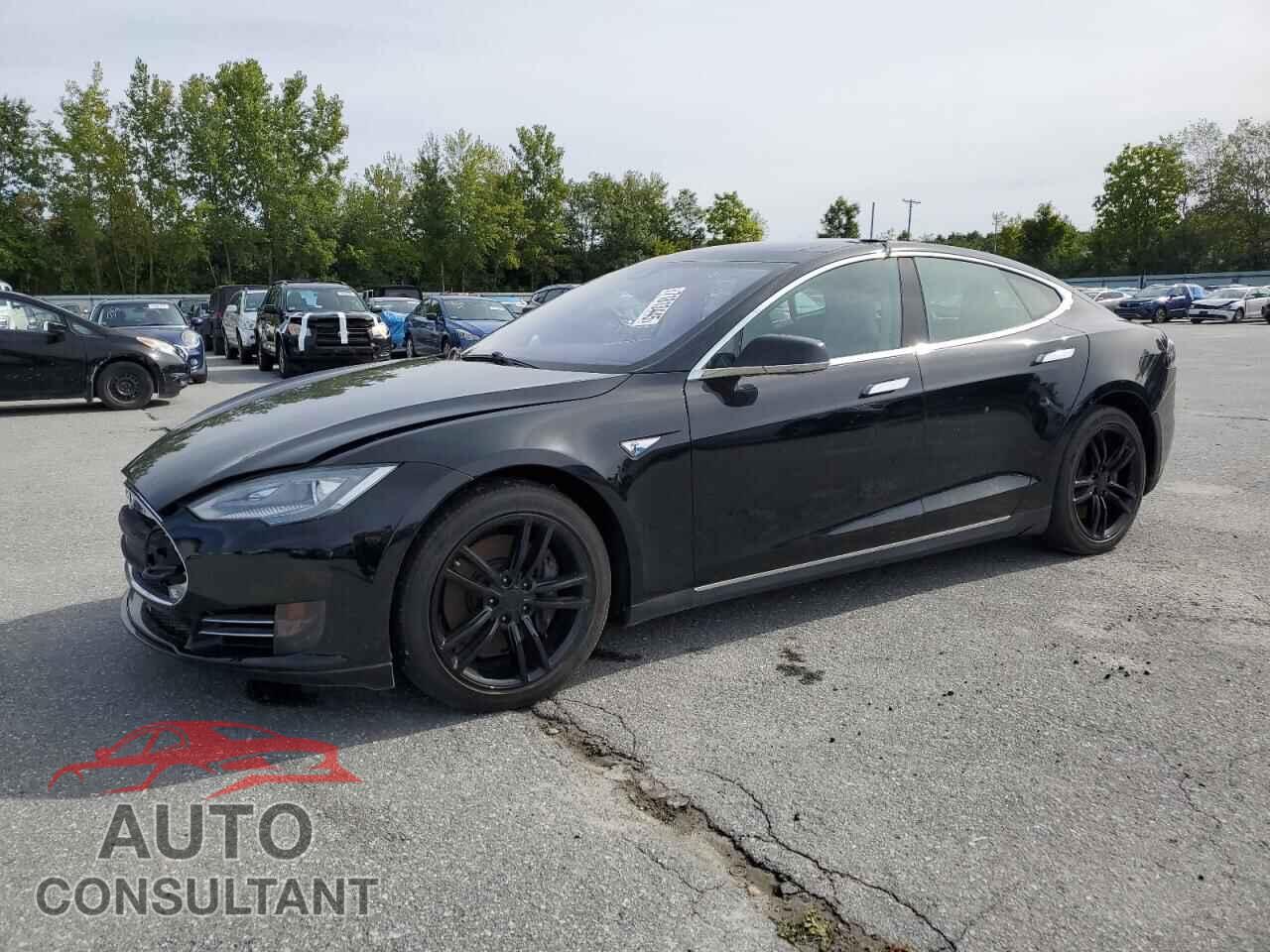 TESLA MODEL S 2014 - 5YJSA1H10EFP65243