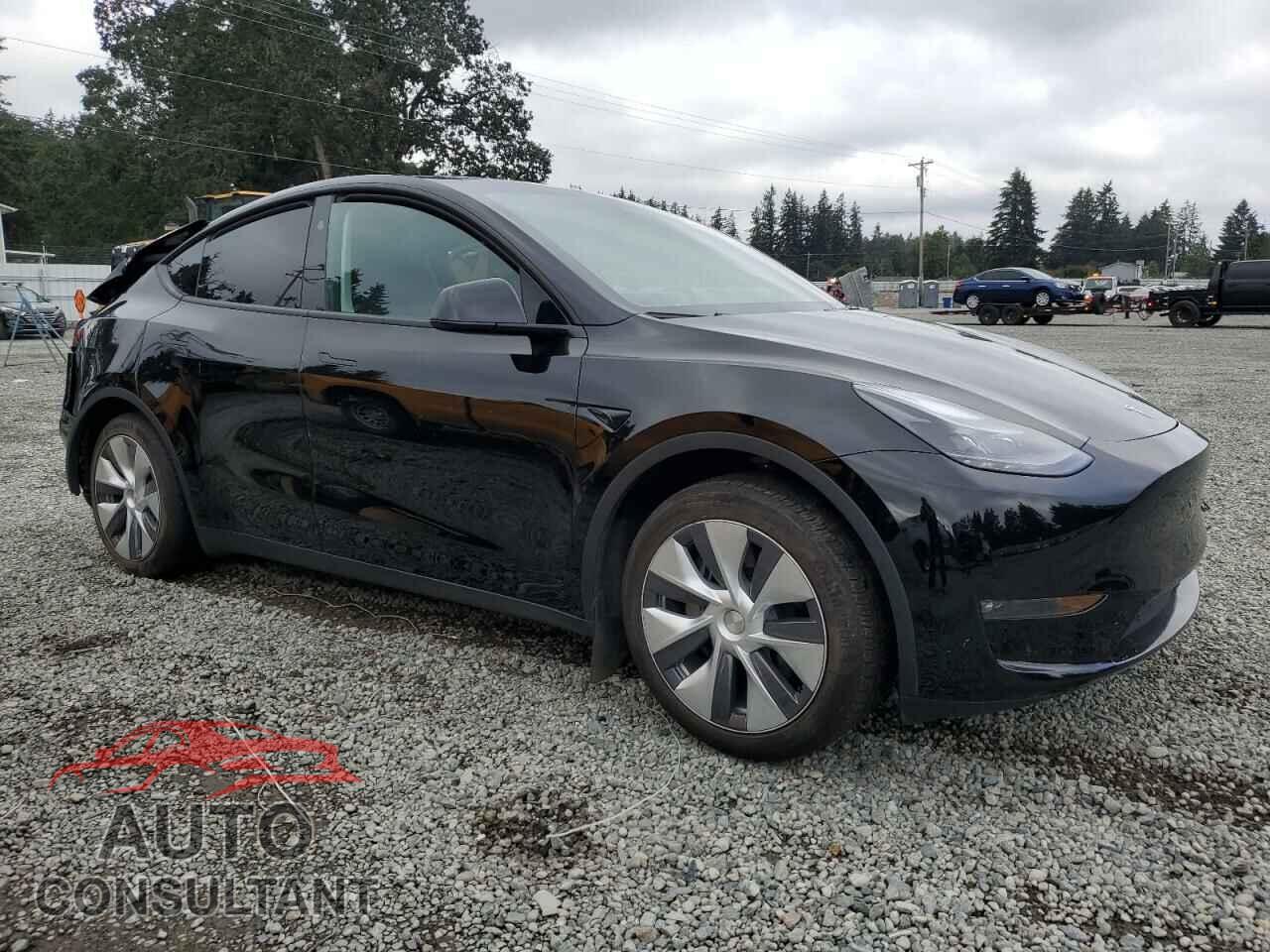 TESLA MODEL Y 2023 - 7SAYGAEE2PF945975