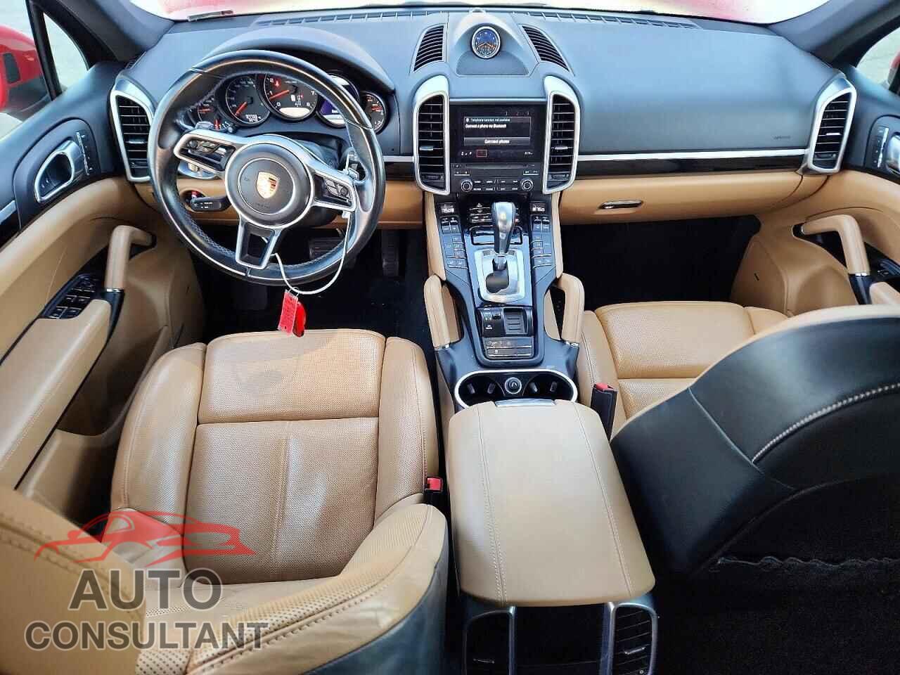 PORSCHE CAYENNE 2018 - WP1AA2A21JKA01921