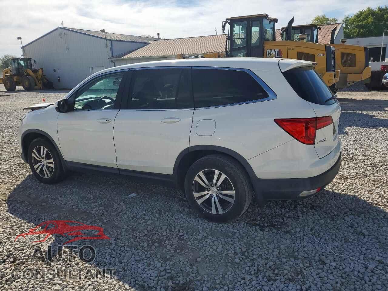 HONDA PILOT 2017 - 5FNYF5H54HB011918