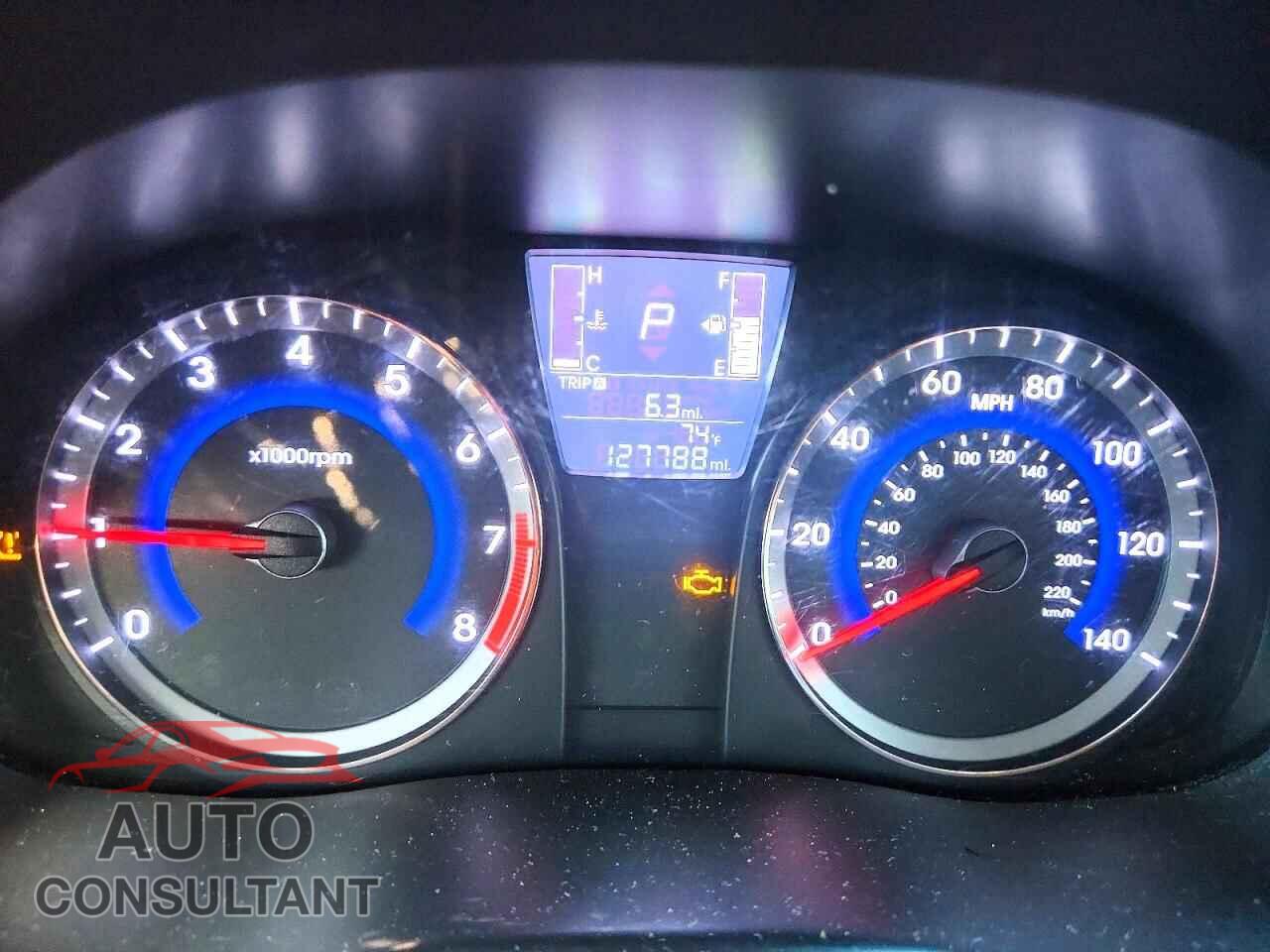 HYUNDAI ACCENT 2017 - KMHCT5AE4HU359797