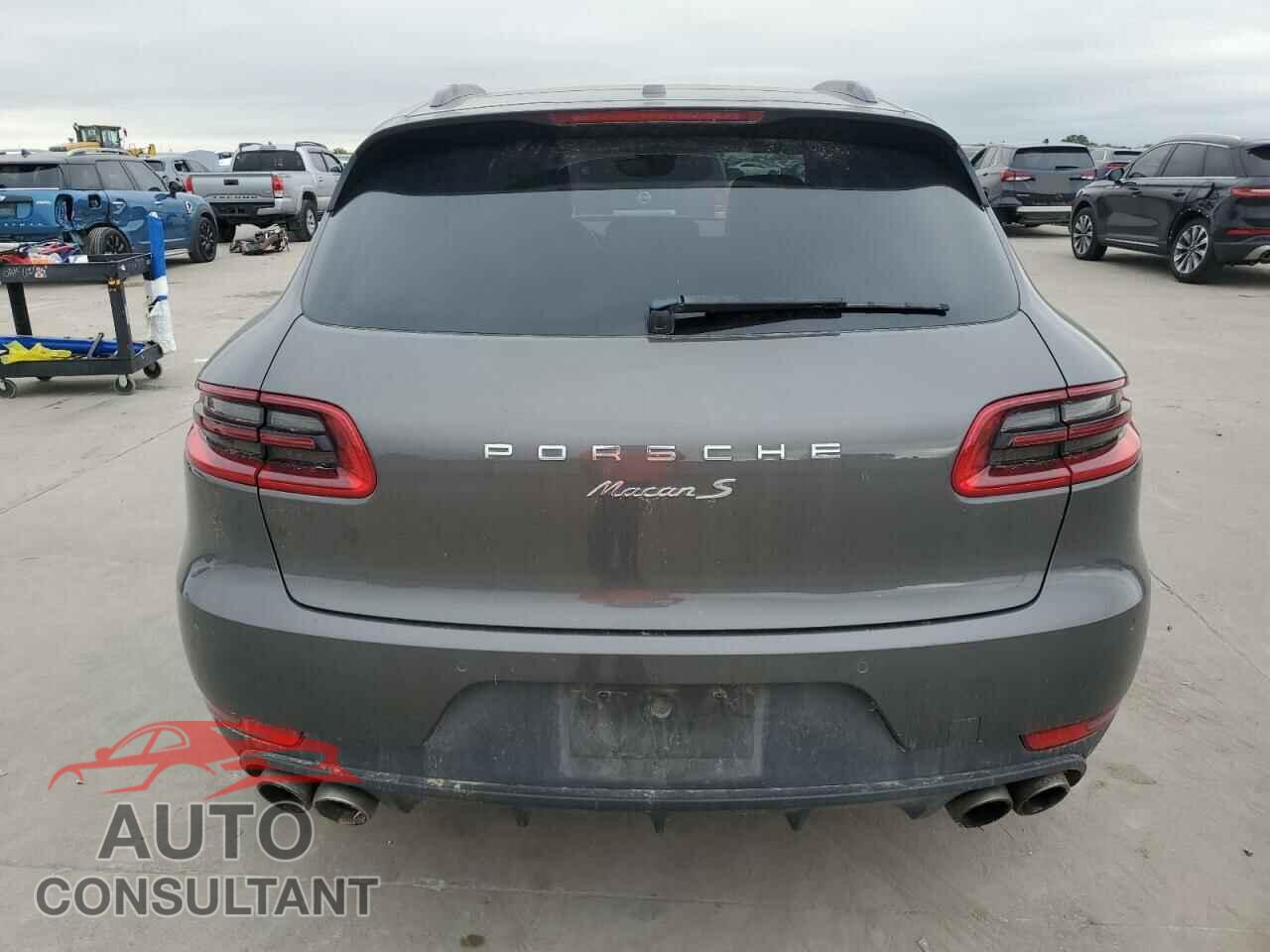 PORSCHE MACAN 2016 - WP1AB2A58GLB52863