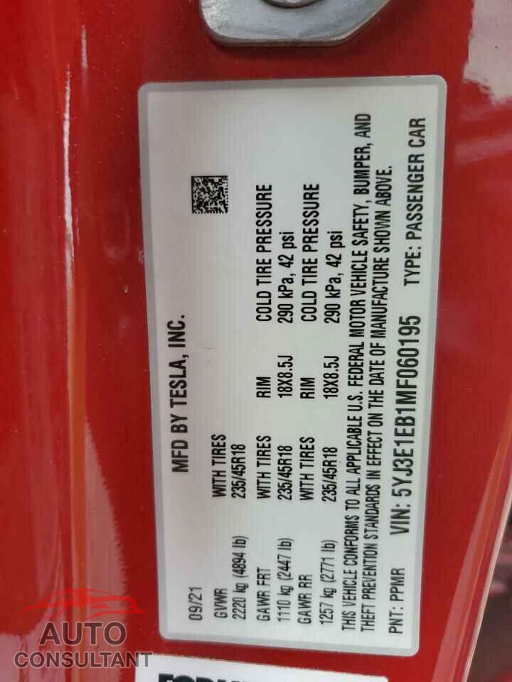 TESLA MODEL 3 2021 - 5YJ3E1EB1MF060195