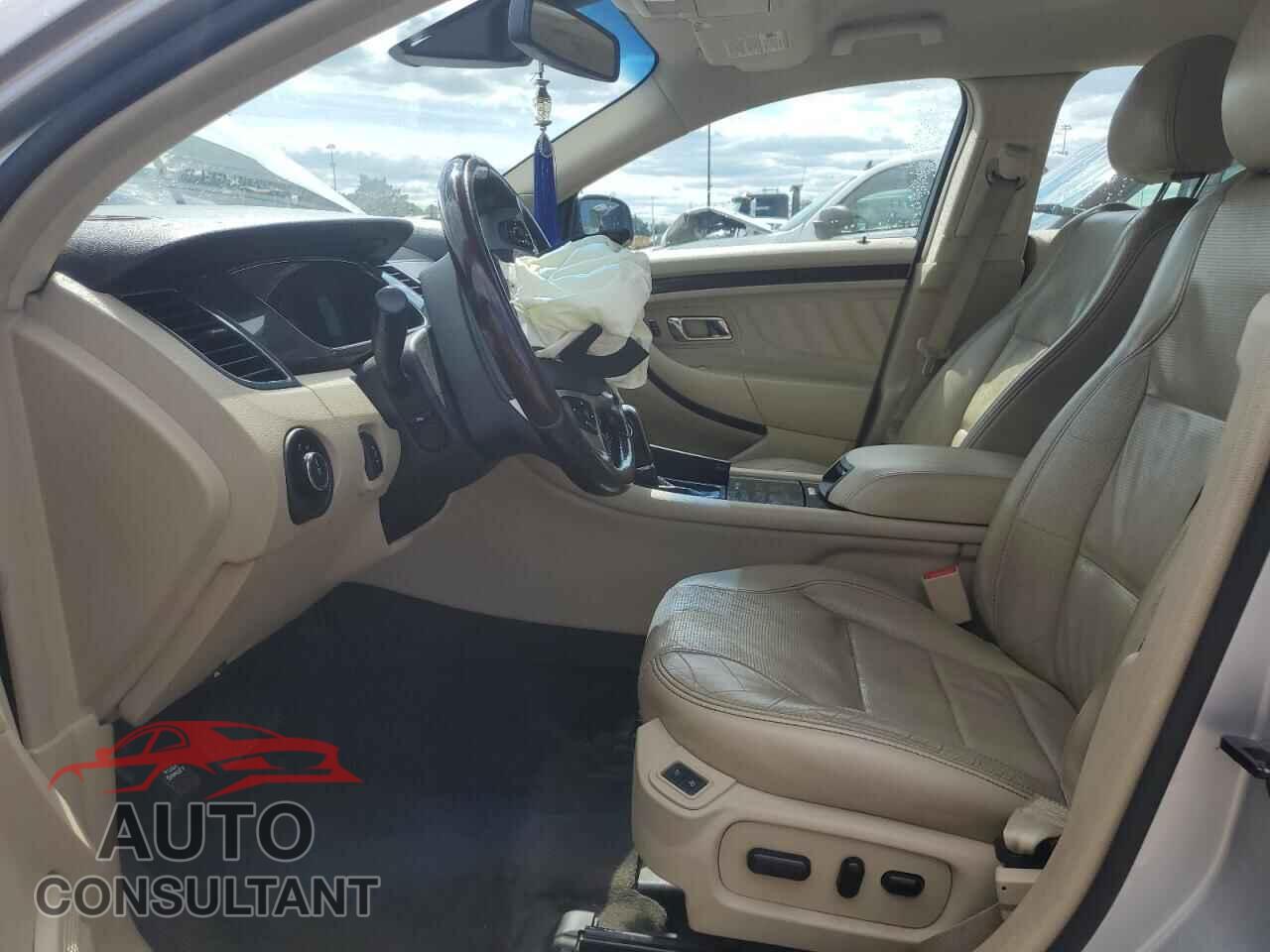 FORD TAURUS 2016 - 1FAHP2J83GG106934
