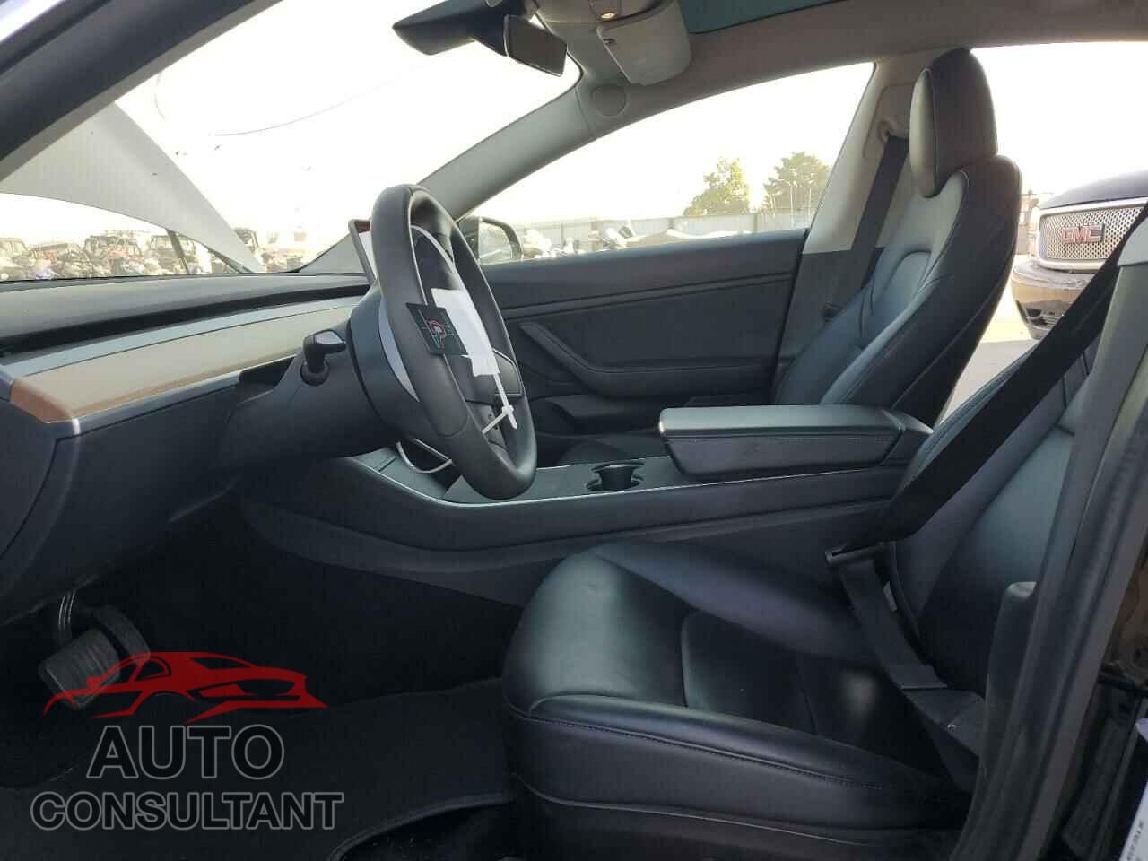 TESLA MODEL 3 2020 - 5YJ3E1EB2LF649402