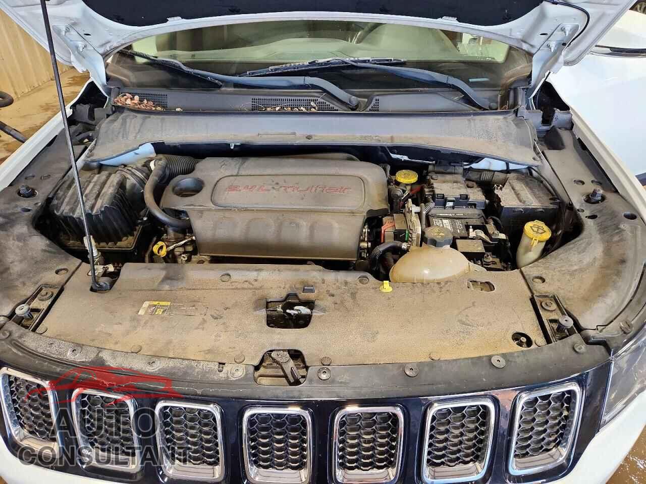 JEEP COMPASS 2017 - 3C4NJDCB9HT631903