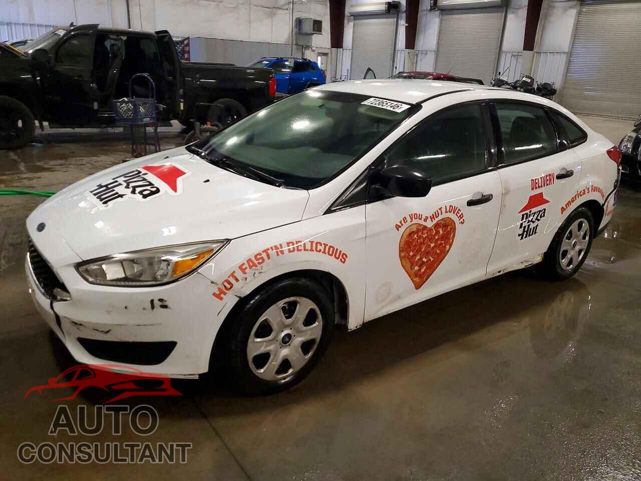 FORD FOCUS 2017 - 1FADP3E20HL332917