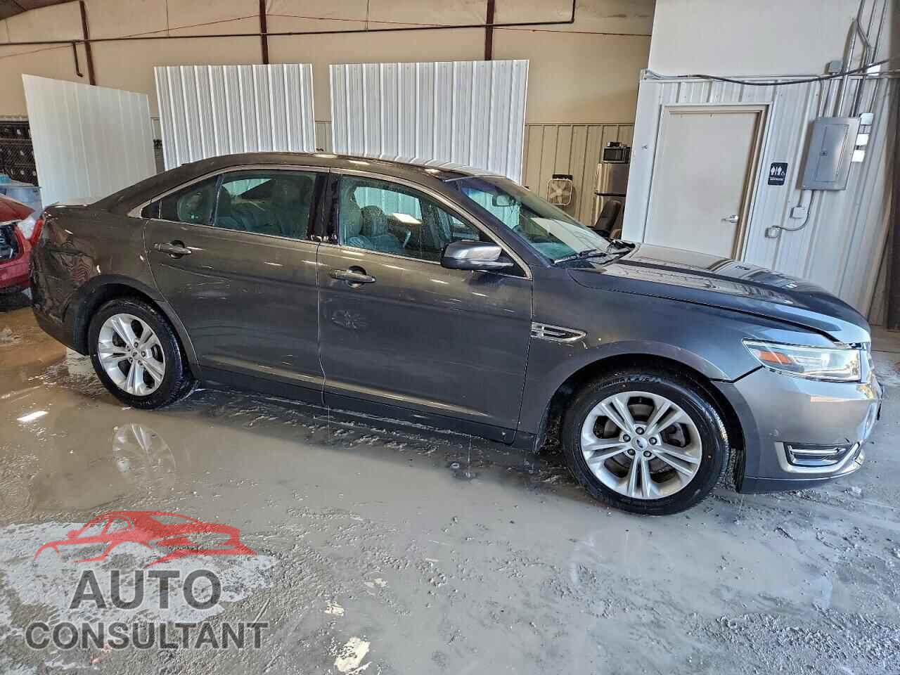 FORD TAURUS 2017 - 1FAHP2E80HG118602