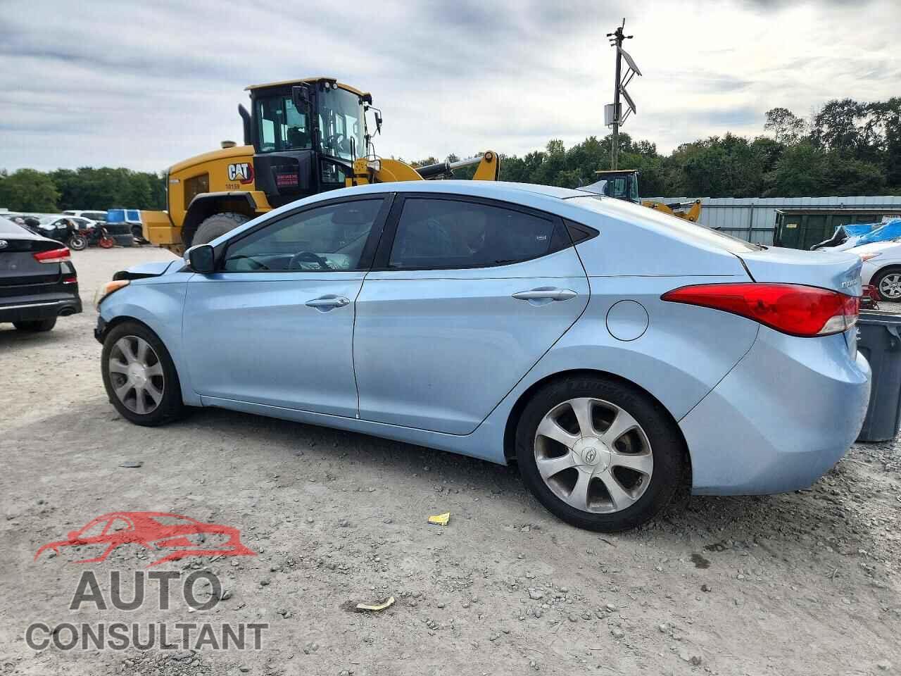 HYUNDAI ELANTRA 2013 - KMHDH4AE4DU531241