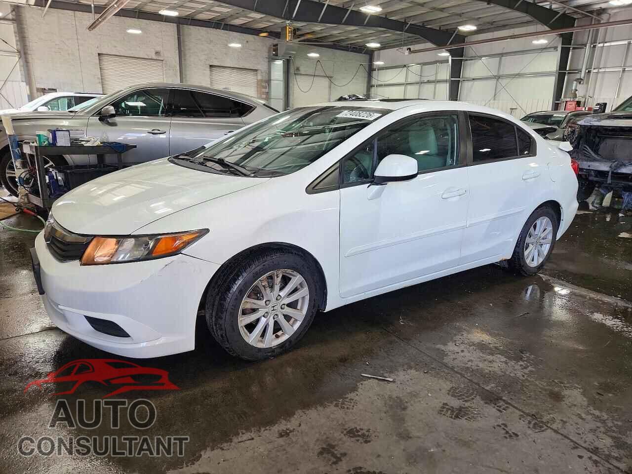 HONDA CIVIC 2012 - 2HGFB2F94CH548400