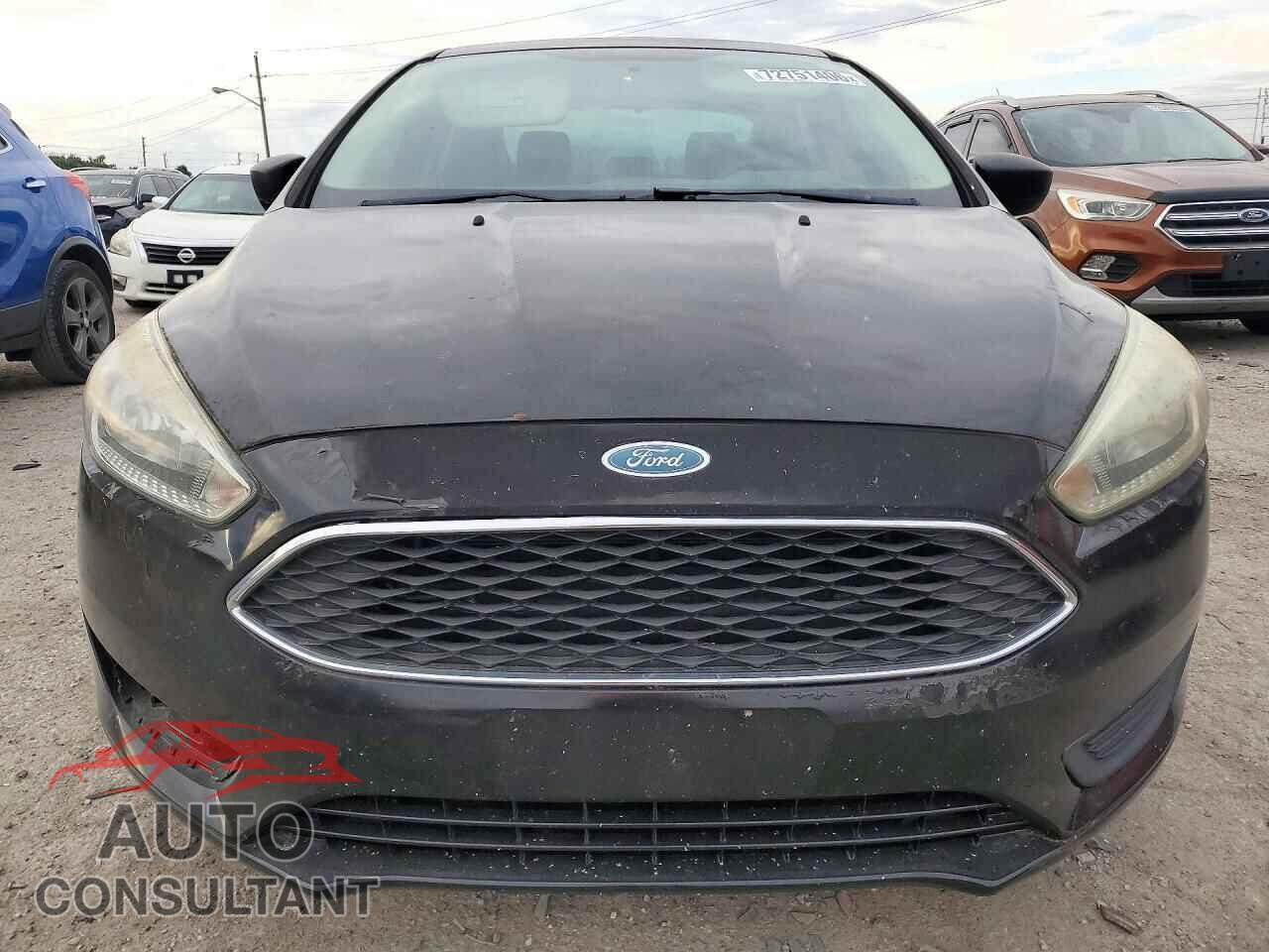 FORD FOCUS 2017 - 1FADP3E28HL293929