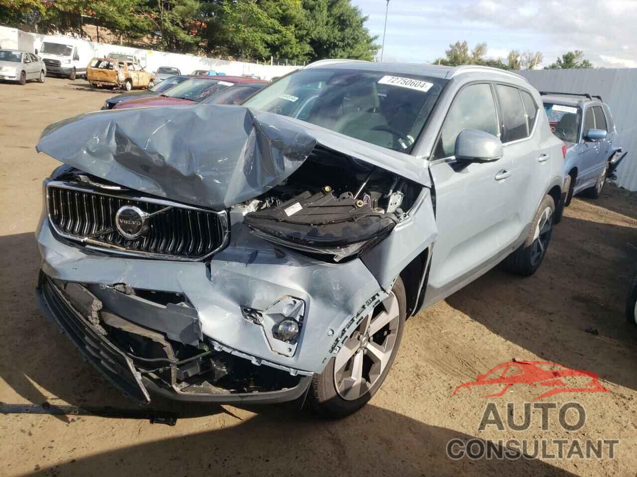 VOLVO XC40 PLUS 2023 - YV4K92HN6P2918177