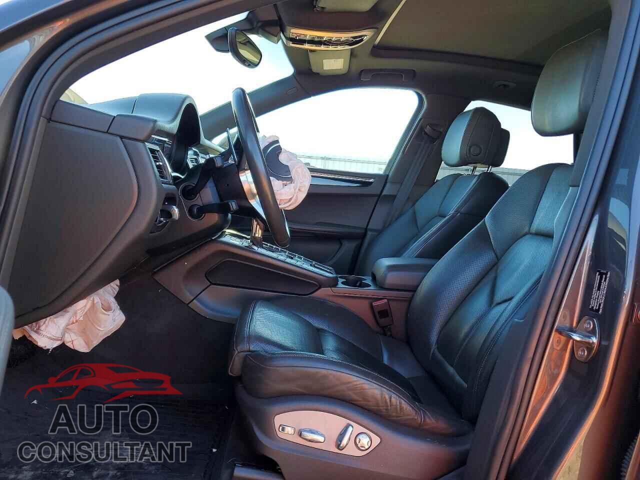 PORSCHE MACAN 2016 - WP1AB2A58GLB43984
