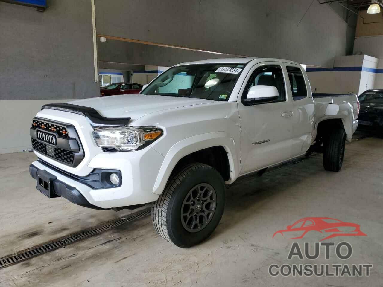 TOYOTA TACOMA 2018 - 5TFSZ5AN3JX164244