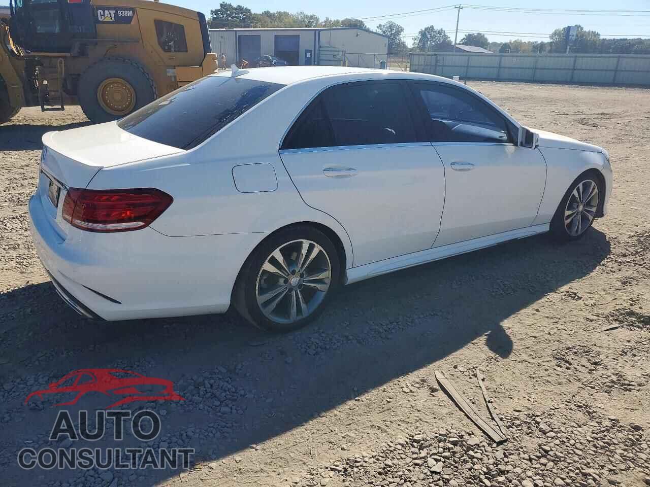 MERCEDES-BENZ E-CLASS 2016 - WDDHF5KB3GB232111