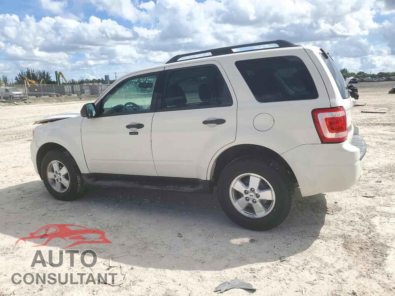FORD ESCAPE 2012 - 1FMCU0DG9CKB15872